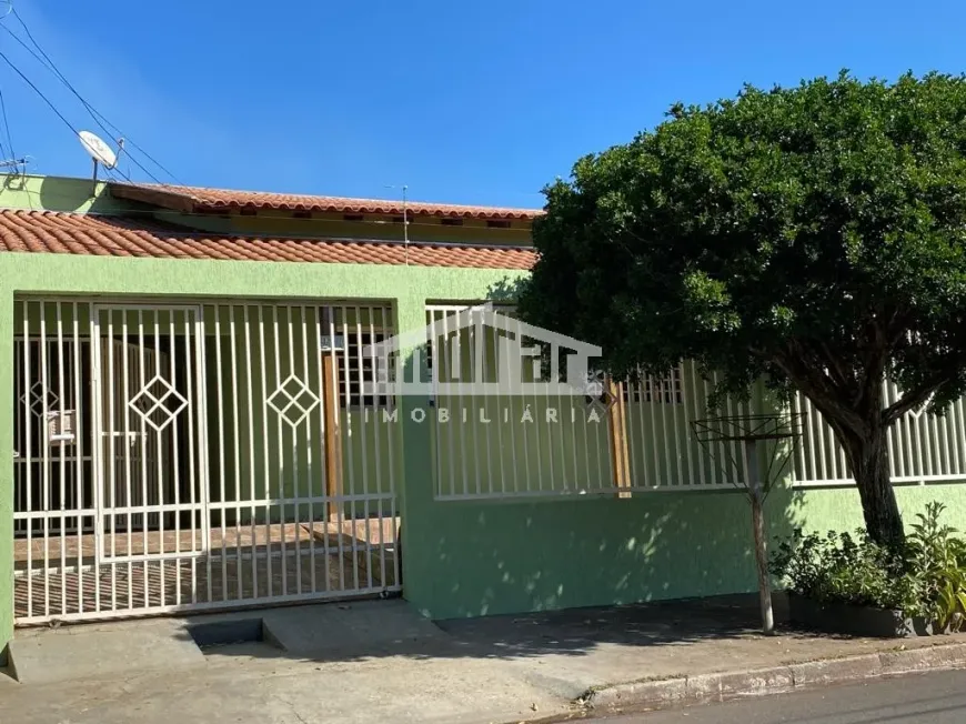 Foto 1 de Casa com 3 Quartos à venda, 125m² em Conjunto Vivi Xavier, Londrina