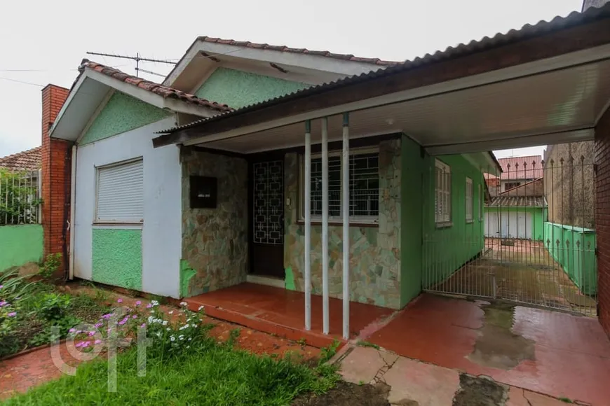 Foto 1 de Casa com 2 Quartos à venda, 80m² em Marechal Rondon, Canoas