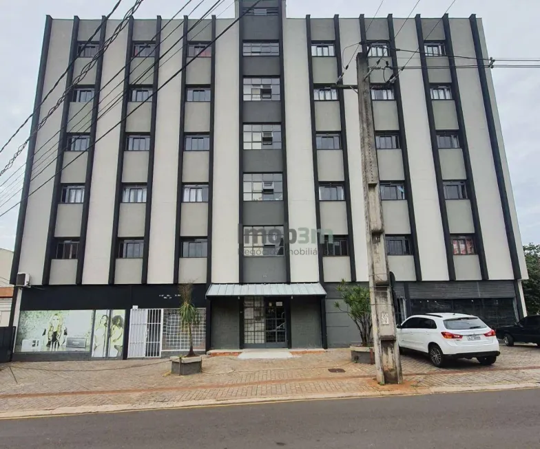 Foto 1 de Apartamento com 3 Quartos para alugar, 100m² em Centro, Londrina