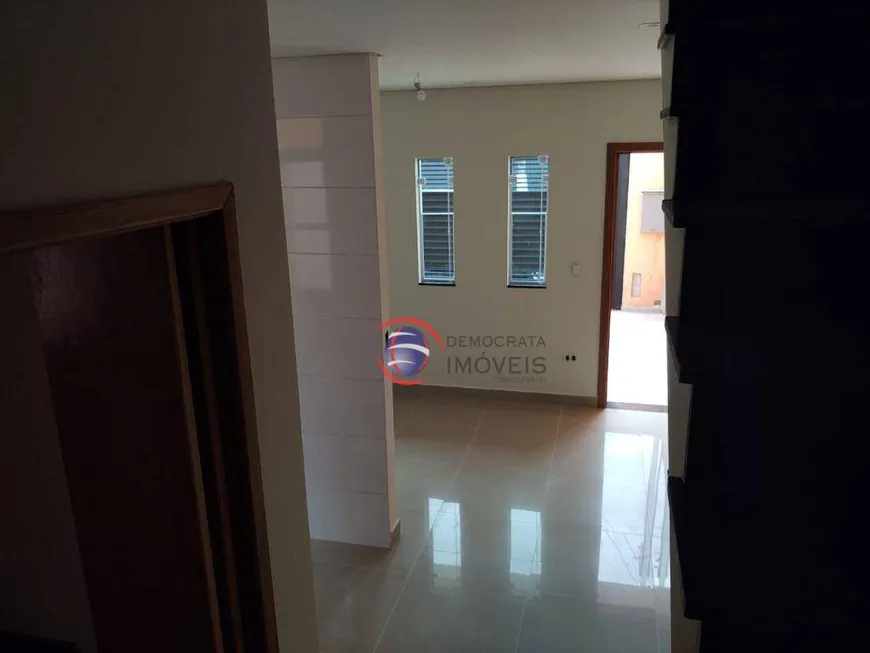 Foto 1 de Casa de Condomínio com 2 Quartos para venda ou aluguel, 58m² em Parque Oratorio, Santo André