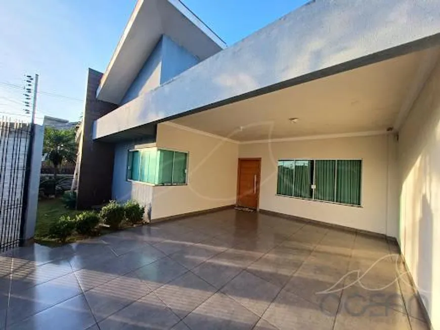 Foto 1 de Casa com 4 Quartos à venda, 172m² em Jardim Paulista IV, Maringá