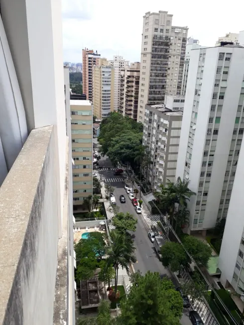 Foto 1 de Apartamento com 3 Quartos à venda, 198m² em Paraíso, São Paulo