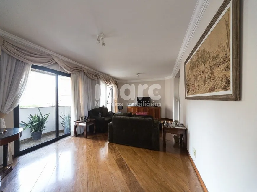 Foto 1 de Apartamento com 4 Quartos à venda, 160m² em Aclimação, São Paulo