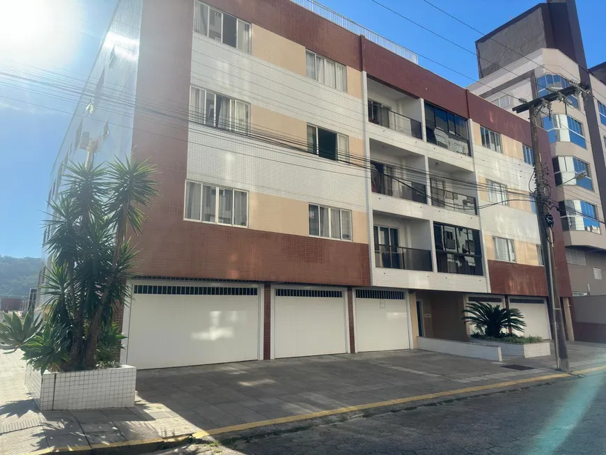 Foto 1 de Apartamento com 2 Quartos à venda, 63m² em Mar Grosso, Laguna