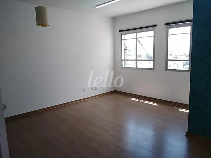 Foto 1 de Sala Comercial para alugar, 33m² em Vila Valparaiso, Santo André