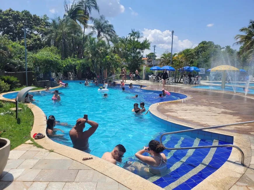 Foto 1 de Casa com 6 Quartos à venda, 10m² em Centro, Caldas Novas