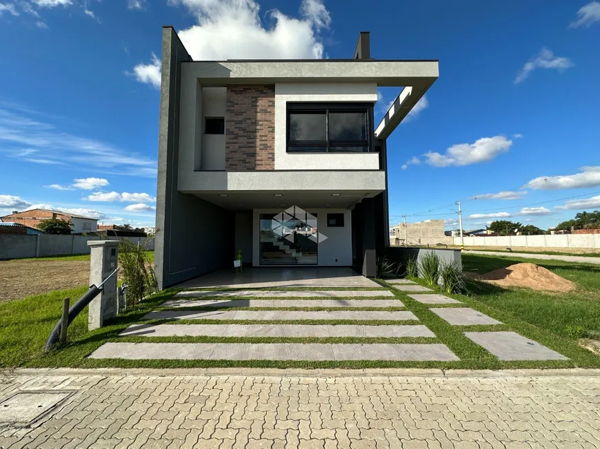 Foto 1 de Casa de Condomínio com 3 Quartos à venda, 178m² em Rio Branco, Canoas