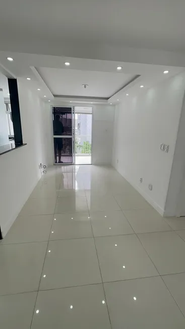 Foto 1 de Apartamento com 2 Quartos à venda, 65m² em  Vila Valqueire, Rio de Janeiro