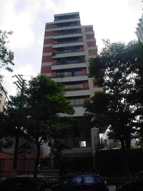 Foto 1 de Apartamento com 4 Quartos à venda, 335m² em Itaim Bibi, São Paulo