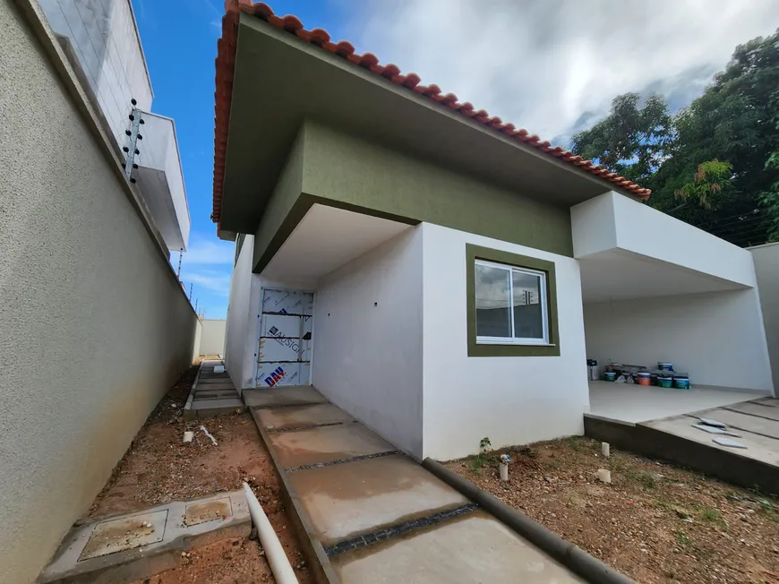 Foto 1 de Casa com 4 Quartos à venda, 234m² em Uruguai, Teresina