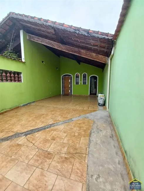 Foto 1 de Casa com 2 Quartos à venda, 98m² em Maracanã, Praia Grande