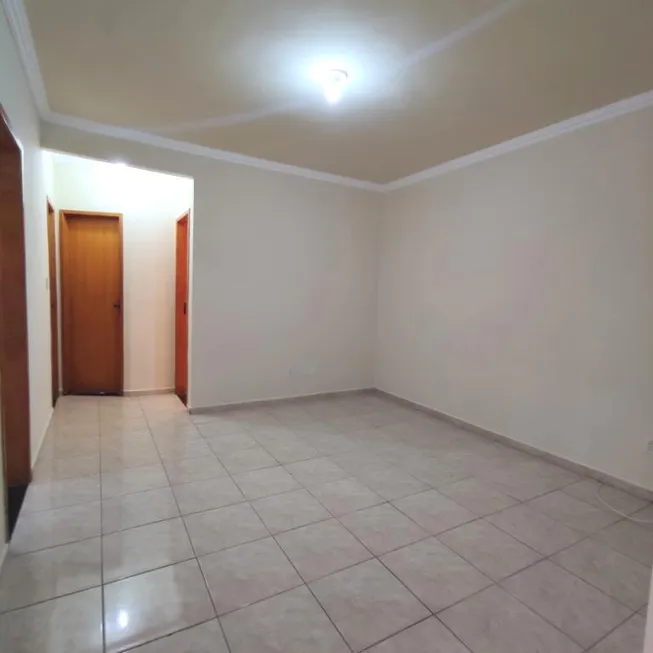 Foto 1 de Apartamento com 2 Quartos à venda, 70m² em Gra Duquesa, Governador Valadares