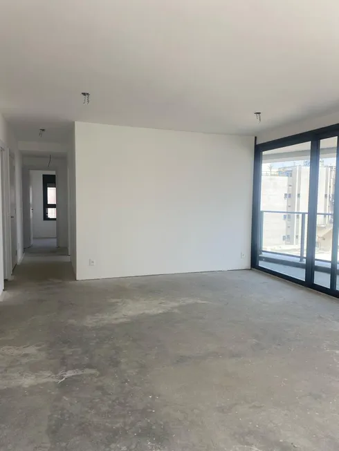 Foto 1 de Apartamento com 3 Quartos à venda, 153m² em Itaim Bibi, São Paulo