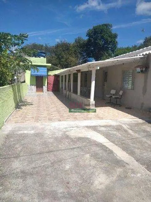 Foto 1 de Fazenda/Sítio com 5 Quartos à venda, 2000m² em Zona Rural, Paraibuna