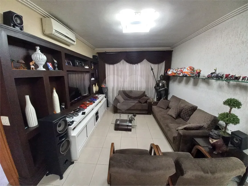 Foto 1 de Sobrado com 4 Quartos para venda ou aluguel, 141m² em Panamby, São Paulo