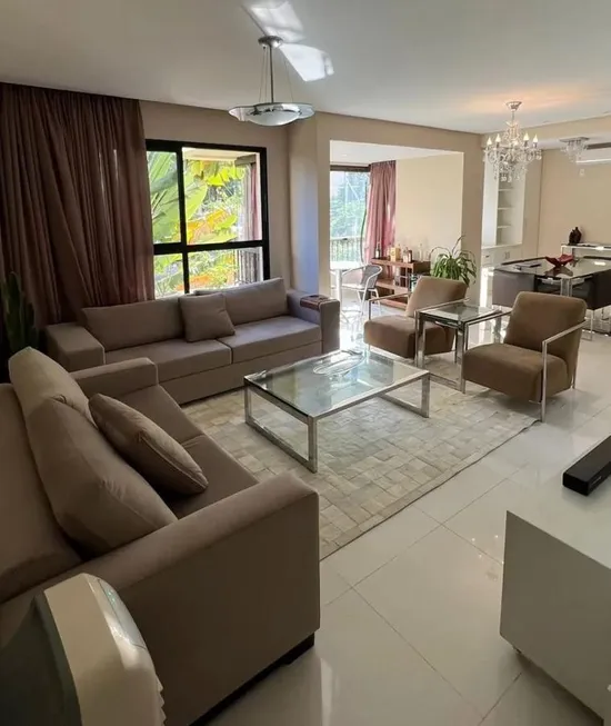 Foto 1 de Apartamento com 3 Quartos à venda, 138m² em Itaigara, Salvador