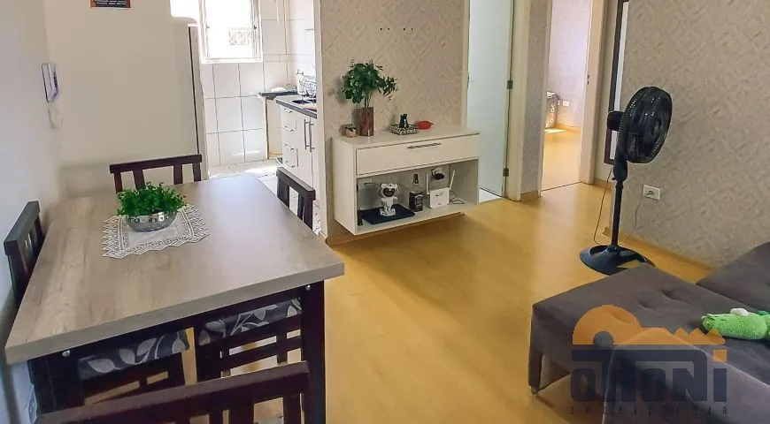 Foto 1 de Apartamento com 2 Quartos à venda, 43m² em Santa Cândida, Curitiba