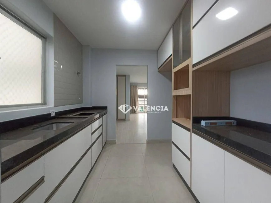 Foto 1 de Apartamento com 3 Quartos para alugar, 138m² em Centro, Cascavel