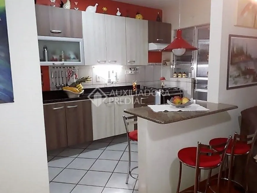 Foto 1 de Apartamento com 1 Quarto à venda, 48m² em Sarandi, Porto Alegre