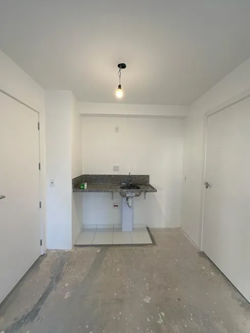 Foto 1 de Apartamento com 1 Quarto à venda, 36m² em Cidade Líder, São Paulo