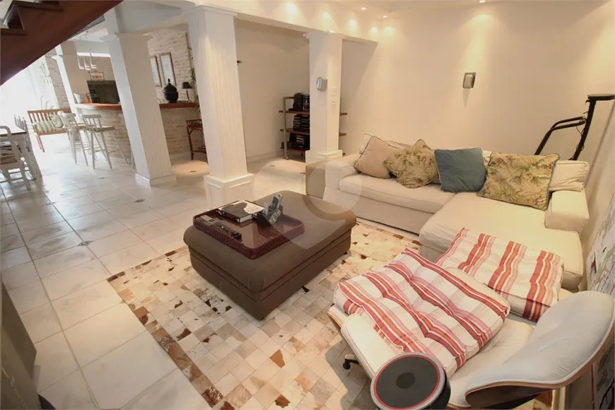 Foto 1 de Casa com 3 Quartos à venda, 312m² em Vila Madalena, São Paulo