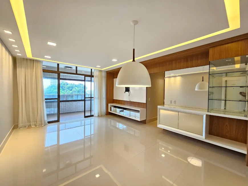 Foto 1 de Apartamento com 3 Quartos para alugar, 110m² em Capim Macio, Natal