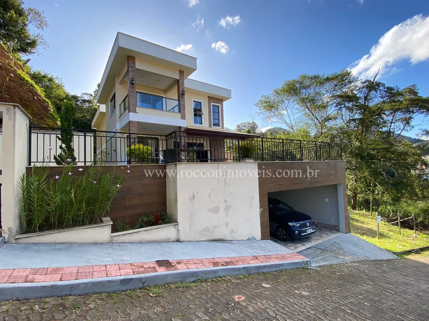 Foto 1 de Casa com 4 Quartos à venda, 372m² em Centro, Domingos Martins