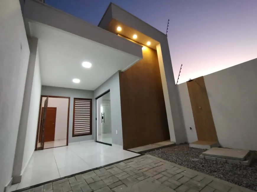 Foto 1 de Casa com 2 Quartos à venda, 69m² em Nova Esperança, Parnamirim