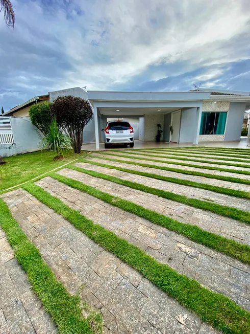 Foto 1 de Casa com 3 Quartos à venda, 300m² em Setor Habitacional Vicente Pires, Brasília