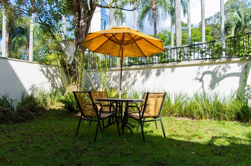 Foto 1 de Casa com 4 Quartos para alugar, 220m² em Santo Amaro, São Paulo