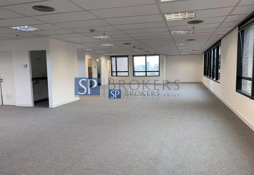 Foto 1 de Sala Comercial para alugar, 222m² em Vila Olímpia, São Paulo