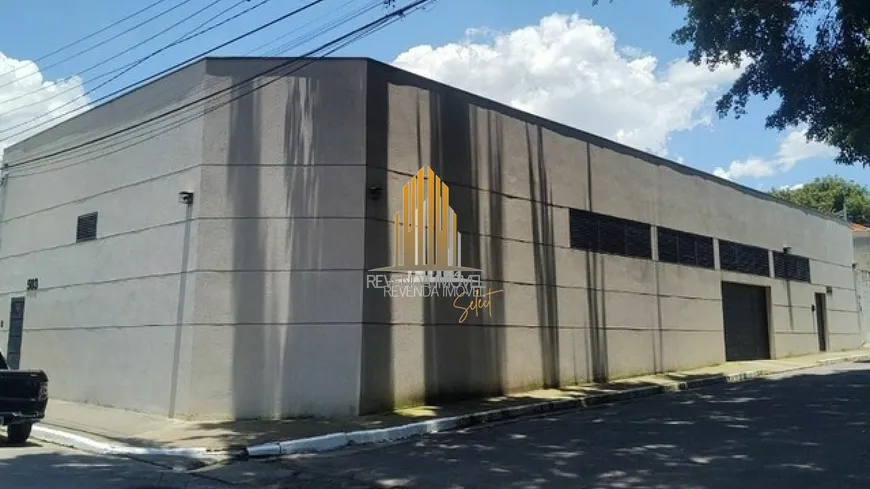 Foto 1 de Galpão/Depósito/Armazém à venda, 370m² em Santo Amaro, São Paulo