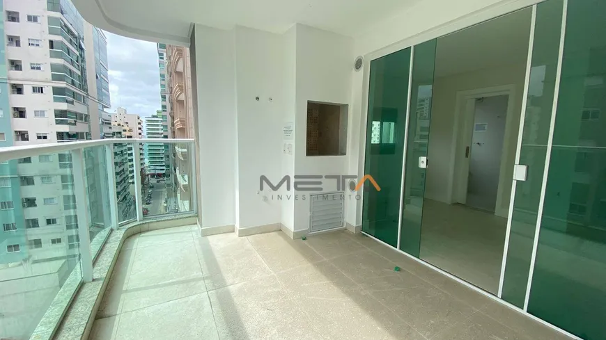 Foto 1 de Apartamento com 3 Quartos à venda, 127m² em Meia Praia, Itapema