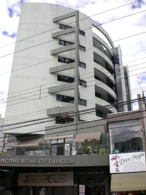 Foto 1 de Sala Comercial para alugar, 45m² em Centro, Caxias do Sul