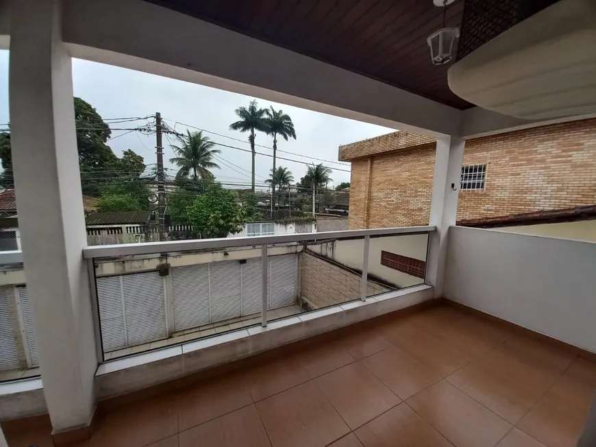 Foto 1 de Casa de Condomínio com 3 Quartos à venda, 102m² em Parque São Vicente, São Vicente