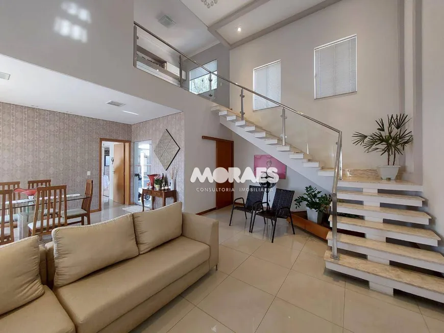 Foto 1 de Casa com 3 Quartos à venda, 311m² em Centro, Piratininga