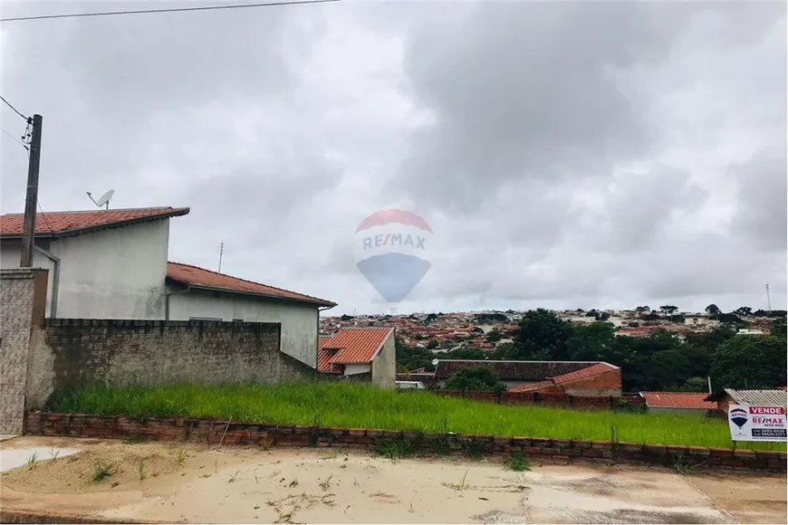 Foto 1 de Lote/Terreno à venda, 375m² em Jardim Cambui, Botucatu