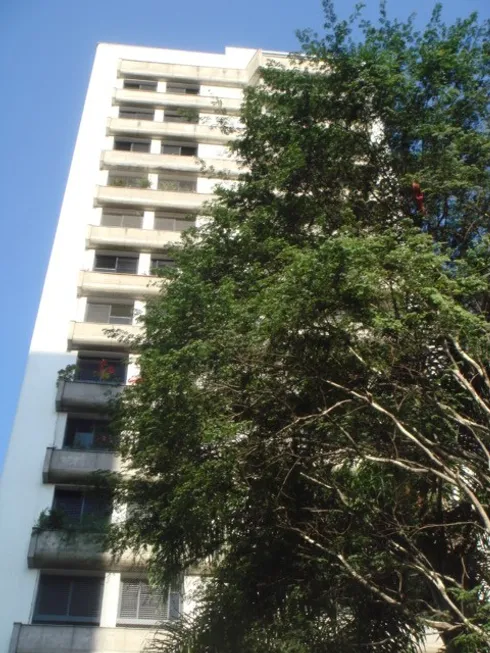 Foto 1 de Apartamento com 4 Quartos para venda ou aluguel, 195m² em Moema, São Paulo