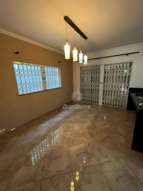 Foto 1 de Sobrado com 3 Quartos à venda, 436m² em Jardim Pilar, Mauá