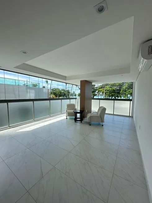 Foto 1 de Apartamento com 3 Quartos para alugar, 85m² em Cabo Branco, João Pessoa