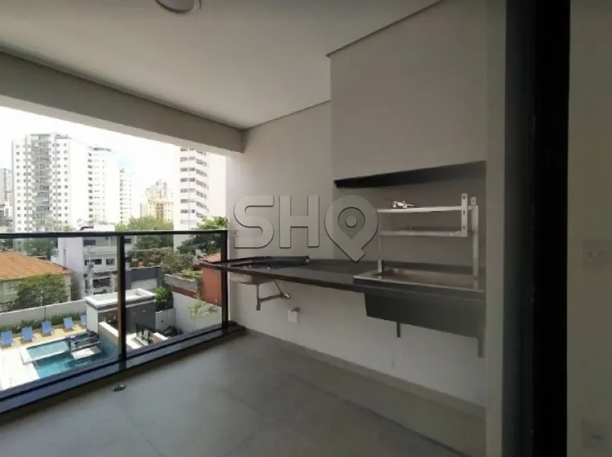 Foto 1 de Apartamento com 3 Quartos à venda, 151m² em Água Branca, São Paulo
