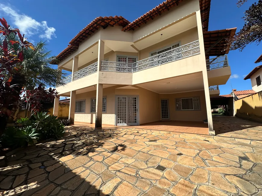 Foto 1 de Casa de Condomínio com 5 Quartos à venda, 1000m² em Setor Habitacional Arniqueira, Brasília