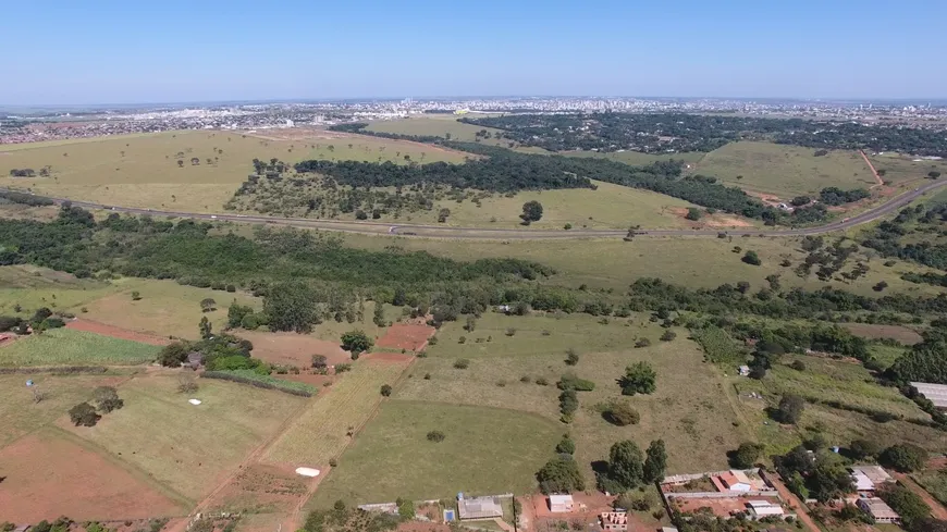 Foto 1 de Fazenda/Sítio com 1 Quarto à venda, 32500m² em Parque das Andorinhas, Uberlândia