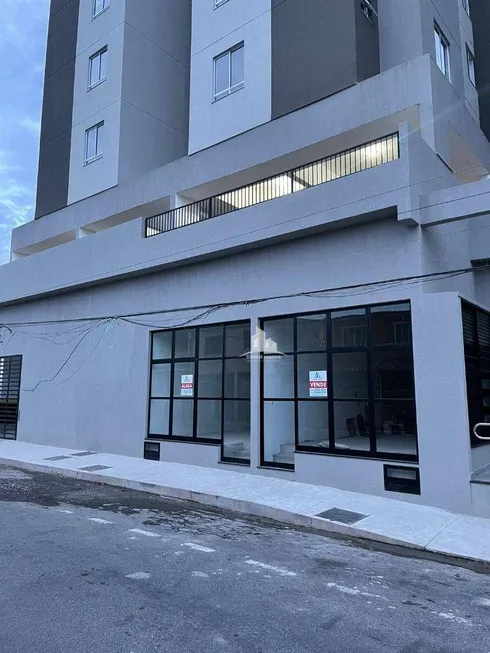 Foto 1 de Ponto Comercial para alugar, 37m² em Vila Americana, Volta Redonda