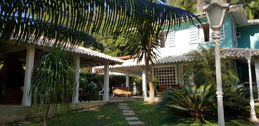 Foto 1 de Casa de Condomínio com 4 Quartos para alugar, 250m² em Sitio Bom, Mangaratiba