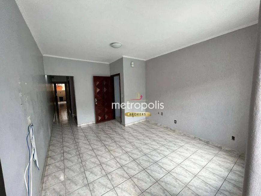 Foto 1 de Sobrado com 3 Quartos à venda, 200m² em Jardim Marek, Santo André