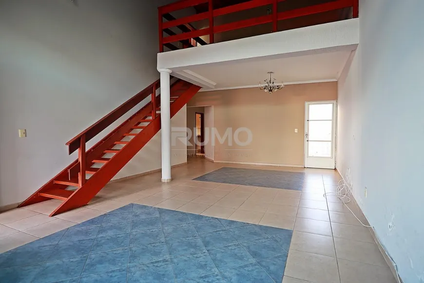 Foto 1 de Casa com 3 Quartos à venda, 190m² em Jardim Paiquerê, Valinhos