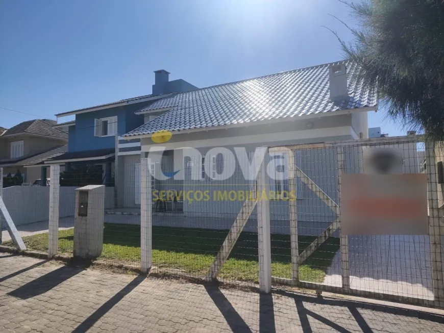 Foto 1 de Casa com 4 Quartos à venda, 133m² em Centro, Imbé