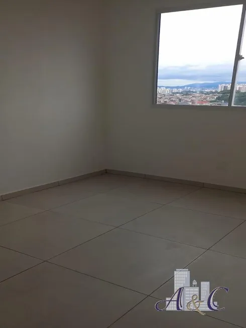 Foto 1 de Apartamento com 2 Quartos à venda, 40m² em Jardim do Lago, São Paulo
