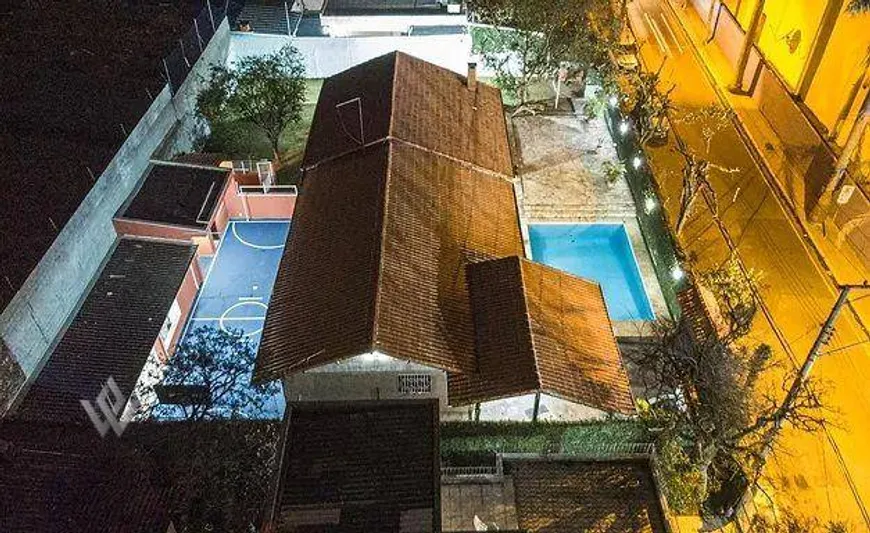 Foto 1 de Casa com 5 Quartos para venda ou aluguel, 400m² em Cezar de Souza, Mogi das Cruzes